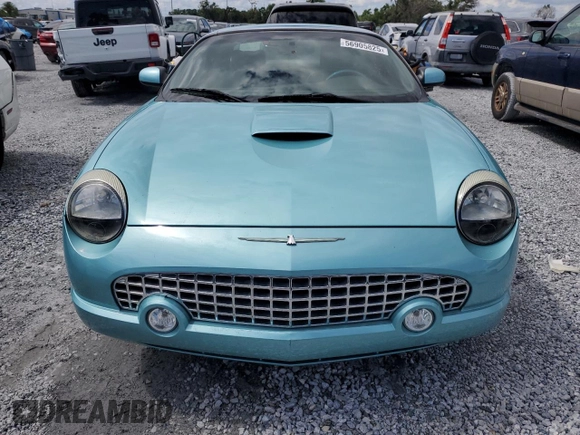 2002 Ford Thunderbird Hardtop Premium z VIN 1FAHP60A72Y104943, wystawiony jako Copart lot #56905825 z przebiegiem 138 244 mil mil oraz Szkoda całkowita • Salvage title. Historia ofert i sprzedaży dostępna na DreamBid. Obrazek 5.