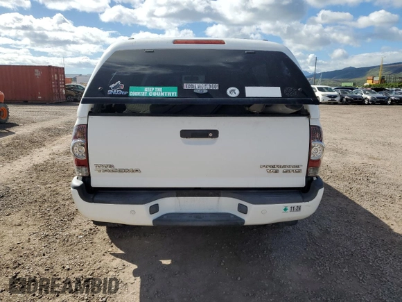 2010 Toyota Tacoma PreRunner with VIN 3TMKU4HN0AM024818, listed as a Copart auction lot 55816305 with 111,527 mi miles and Salvage title. Bid and sale history available at DreamBid. Image 6.