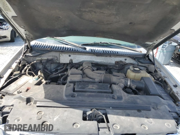 2008 Ford Expedition Max SSV with VIN 1FMFK15588LA64923, listed as a Copart auction lot 60997435 with 223,446 mi miles and Salvage title. Bid and sale history available at DreamBid. Image 7.