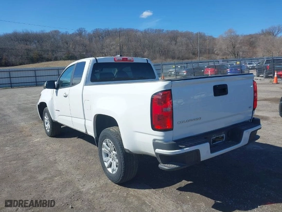 2021 Chevrolet Colorado 2WD LT with VIN 1GCHSCEA5M1202221, listed as a IAAI auction lot 41863060 with 50,060 mi miles. Bid and sale history available at carsss.com. Image 3.