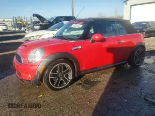 2010 MINI Convertible S z VIN WMWMS3C52ATZ85466, wystawiony jako Copart lot #81320914 z przebiegiem 143 183 mil mil oraz Szkoda całkowita • Salvage title. Historia ofert i sprzedaży dostępna na DreamBid. Obrazek 1.