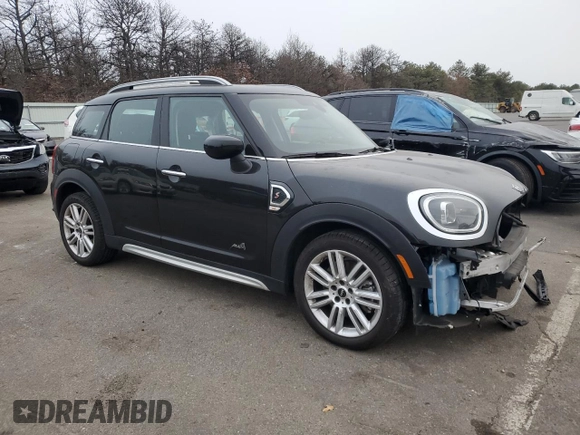 2024 MINI Countryman Cooper S with VIN WMZ83BR02R3R41180, listed as a Copart auction lot 88557455 with 17,406 mi miles and Non repairable. Bid and sale history available at DreamBid. Image 4.