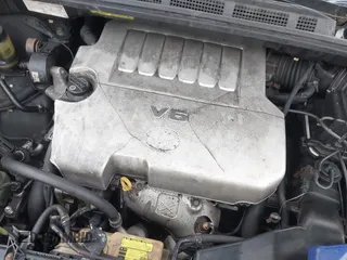 2010 Toyota Sienna CE with VIN 5TDKK4CC6AS343068, listed as a IAAI auction lot 41973330 with 327,086 mi miles. Bid and sale history available at carsss.com. Image 10.