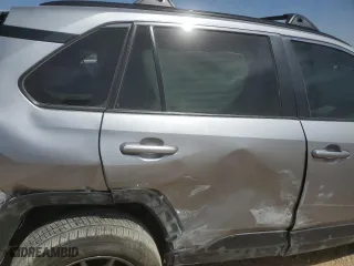 2021 Toyota RAV4 XLE Premium with VIN 2T3C1RFV3MC098588, listed as a Copart auction lot 49820925 with 0 mi miles and Salvage Title. Bid and sale history available at carsss.com. Image 11.