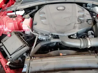 2024 Chevrolet Camaro 1LT z VIN 1G1FB1RS0R0101513, wystawiony jako Copart lot #55233845 z przebiegiem 4 981 mil mil oraz Szkoda całkowita • Salvage title. Historia ofert i sprzedaży dostępna na DreamBid. Obrazek 15.