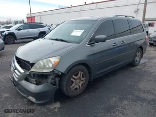 2007 Honda Odyssey EX-L with VIN 5FNRL387X7B403688, listed as a IAAI auction lot 41594074 with 132457 miles. Bid and sale history available at carsss.com. Image 17.