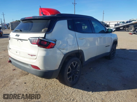 2019 Jeep Compass Trailhawk with VIN 3C4NJDDB4KT748018, listed as a IAAI auction lot 40916087 with 96,755 mi miles and . Bid and sale history available at carsss.com. Image 4.