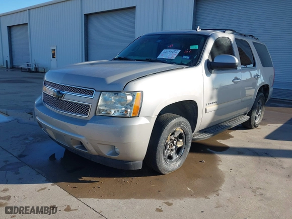2007 Chevrolet Tahoe LT with VIN 1GNFK13087J400518, listed as a IAAI auction lot 41677928 with 213,796 mi miles. Bid and sale history available at carsss.com. Image 18.