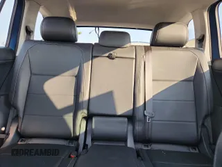 2018 Volkswagen Tiguan SEL с VIN 3VV3B7AX7JM026400, выставлен на аукционе Copart как лот 60910345 с пробегом 94 770 миль миль и Списание • Salvage title. История ставок и продаж доступна на DreamBid. Изображение 10.