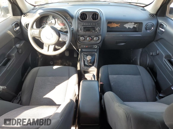 2014 Jeep Patriot Sport with VIN 1C4NJPBA7ED626856, listed as a Copart auction lot 65172995 with 95,230 mi miles and Clean title. Bid and sale history available at DreamBid. Image 8.
