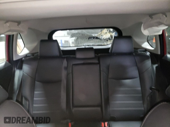 2024 Toyota RAV4 XLE Premium z VIN 2T3A1RFV0RW456338, wystawiony jako Copart lot #50769835 z przebiegiem 37 173 mil mil oraz Nie do naprawy • Non repairable. Historia ofert i sprzedaży dostępna na DreamBid. Obrazek 10.