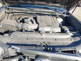 2012 Toyota 4Runner SR5 with VIN JTEBU5JR9C5080151, listed as a IAAI auction lot 41315132 with 257,912 mi miles. Bid and sale history available at carsss.com. Image 10.