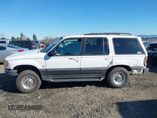 1998 Mercury Mountaineer z VIN 4M2ZU55P3WUJ48489, wystawiony jako IAAI lot #41368722 z przebiegiem 202 627 mil mil oraz . Historia ofert i sprzedaży dostępna na DreamBid. Obrazek 15.