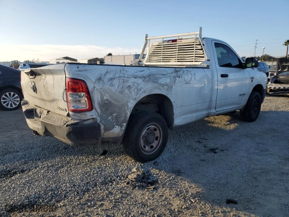2020 Ram 2500 Tradesman with VIN 3C6MR4AJ9LG239494, listed as a Copart auction lot 43830265 with 213,880 mi miles and Clean Title. Bid and sale history available at carsss.com. Image 3.