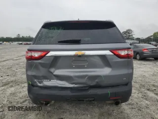 2020 Chevrolet Traverse LT Cloth z VIN 1GNEVGKW6LJ231413, wystawiony jako Copart lot #55834845 z przebiegiem 71 239 mil mil oraz Szkoda całkowita • Salvage title. Historia ofert i sprzedaży dostępna na DreamBid. Obrazek 6.