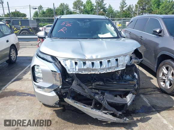 2024 Mitsubishi Outlander SE z VIN JA4J3VA83RZ027953, wystawiony jako IAAI lot #42280038 z przebiegiem 32 733 mil mil oraz . Historia ofert i sprzedaży dostępna na DreamBid. Obrazek 12.