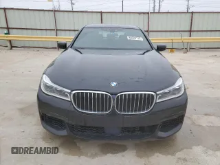 2018 BMW 7 Series ALPINA B7 xDrive with VIN WBA7F2C5XJG423853, listed as a Copart auction lot 88920175 with 124,652 mi miles and Salvage Title. Bid and sale history available at carsss.com. Image 5.