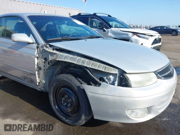 2001 Toyota Solara SE z VIN 2T1CF28P91C491927, wystawiony jako IAAI lot #42475651 z przebiegiem 142 628 mil mil oraz . Historia ofert i sprzedaży dostępna na DreamBid. Obrazek 6.