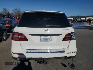 2014 Mercedes-Benz M 350 with VIN 4JGDA2EB1EA323572, listed as a Copart auction lot 45164015 with 141,111 mi miles and Salvage Title. Bid and sale history available at DreamBid. Image 6.