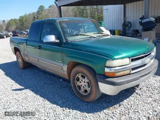 1999 Chevrolet Silverado 1500 LS with VIN 2GCEC19V7X1168265, listed as a IAAI auction lot 41678567 with 1 mi miles. Bid and sale history available at carsss.com. Image 1.