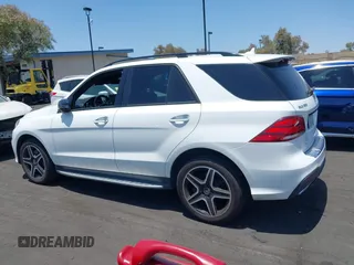 2018 Mercedes-Benz GLE 350 z VIN 4JGDA5JB0JB172588, wystawiony jako IAAI lot #42574600 z przebiegiem 79 132 mil mil oraz . Historia ofert i sprzedaży dostępna na DreamBid. Obrazek 14.