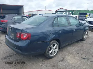 2008 Volkswagen Jetta S with VIN 3VWJM71K88M087847, listed as a IAAI auction lot 42457302 with 161,991 mi miles and . Bid and sale history available at DreamBid. Image 4.