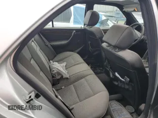 2000 Mercedes-Benz C 230/260/280/320 z VIN WDBHA29G8YA830399, wystawiony jako Copart lot #86919894 z przebiegiem 89 183 mil mil oraz Nie do naprawy • Non repairable. Historia ofert i sprzedaży dostępna na DreamBid. Obrazek 10.