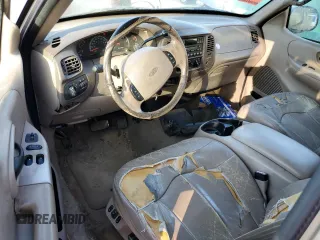 1999 Ford F-150 XL with VIN 1FTRX17L2XNB01093, listed as a Copart auction lot 44211425 with 180,596 mi miles and Clean Title. Bid and sale history available at carsss.com. Image 8.