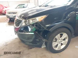 2012 Kia Sportage LX with VIN KNDPB3A28C7211680, listed as a IAAI auction lot 41678361 with 1 mi miles. Bid and sale history available at carsss.com. Image 6.