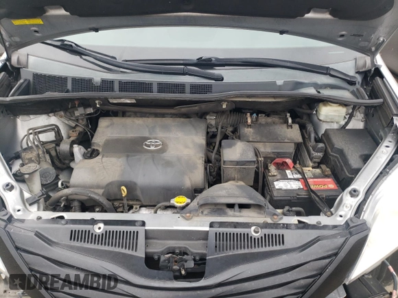 2015 Toyota Sienna L with VIN 5TDZK3DCXFS620092, listed as a Copart auction lot 61606095 with 130,624 mi miles and Salvage title. Bid and sale history available at DreamBid. Image 12.