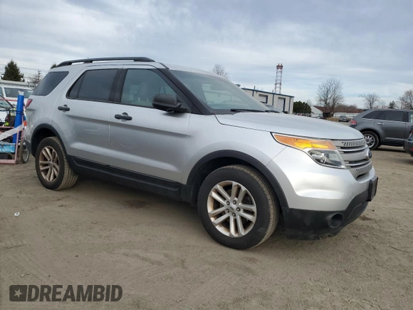 2015 Ford Explorer z VIN 1FM5K8B81FGB17227, wystawiony jako Copart lot #49693295 z przebiegiem 157 391 mil mil oraz Czysty tytuł • Clean title. Historia ofert i sprzedaży dostępna na DreamBid. Obrazek 4.