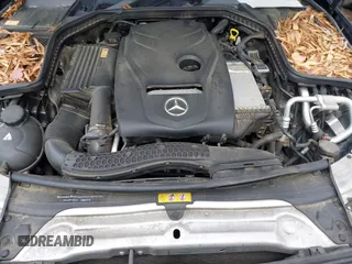 2015 Mercedes-Benz C-Class C 300 with VIN 55SWF4JB4FU047637, listed as a IAAI auction lot 42018519 with 78,297 mi miles. Bid and sale history available at carsss.com. Image 10.
