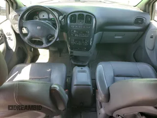 2005 Dodge Caravan SXT z VIN 2D4GP44L55R172613, wystawiony jako Copart lot #54903825 z przebiegiem 121 435 mil mil oraz Szkody całkowita. Historia ofert i sprzedaży dostępna na DreamBid. Obrazek 8.