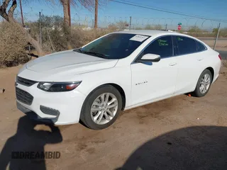 2018 Chevrolet Malibu LT z VIN 1G1ZD5ST4JF176007, wystawiony jako IAAI lot #41852261 z przebiegiem 83 591 mil mil oraz . Historia ofert i sprzedaży dostępna na DreamBid. Obrazek 17.
