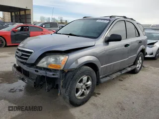2007 Kia Sorento EX z VIN KNDJC736575722632, wystawiony jako Copart lot #47543815 z przebiegiem 210 273 mil mil oraz Szkoda całkowita • Salvage title. Historia ofert i sprzedaży dostępna na DreamBid. Obrazek 1.
