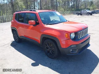 2018 Jeep Renegade Latitude with VIN ZACCJABB3JPJ43290, listed as a IAAI auction lot 41844647 with 238,581 mi miles. Bid and sale history available at carsss.com. Image 1.