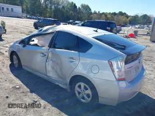 2011 Toyota Prius I with VIN JTDKN3DU5B0289274, listed as a IAAI auction lot 40934391 with 98,154 mi miles. Bid and sale history available at carsss.com. Image 3.