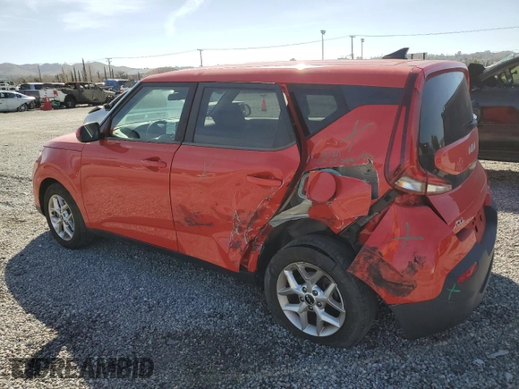 2022 Kia Soul LX with VIN KNDJ23AU0N7183707, listed as a Copart auction lot 47773255 with 30,228 mi miles and Salvage Title. Bid and sale history available at carsss.com. Image 2.