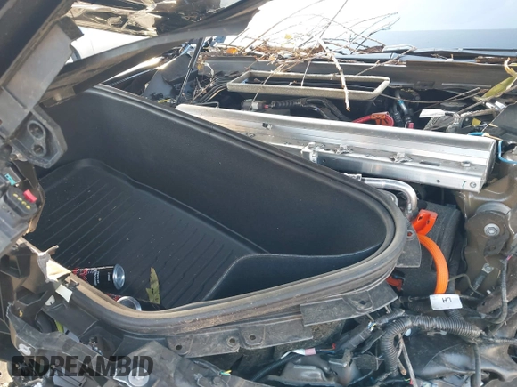 2022 Tesla Model S with VIN 5YJSA1E50NF462647, listed as a IAAI auction lot 41354668 with Not Provided miles and . Bid and sale history available at DreamBid. Image 10.