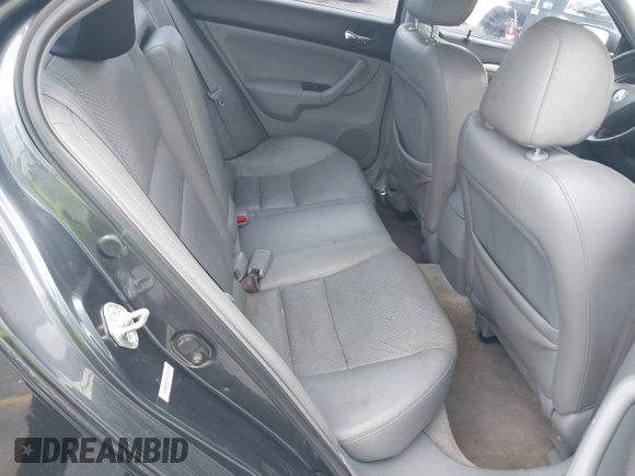 2004 Acura TSX with VIN JH4CL96824C031159, listed as a IAAI auction lot 42352099 with 151,547 mi miles and . Bid and sale history available at DreamBid. Image 8.