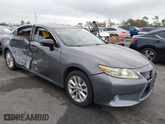 2013 Lexus ES 300h with VIN JTHBW1GG5D2017997, listed as a IAAI auction lot 42185265 with 166,383 mi miles and . Bid and sale history available at DreamBid. Image 1.