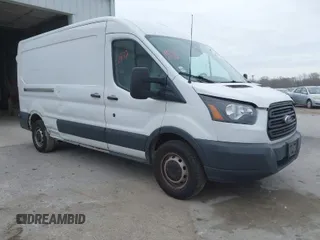 2018 Ford Transit with VIN 1FTBW2CM3JKA90610, listed as a IAAI auction lot 42036872 with 81,833 mi miles. Bid and sale history available at carsss.com. Image 1.