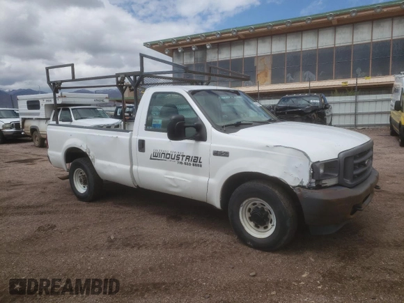 2004 Ford F-250 XL with VIN 3FTNF20L64MA01229, listed as a Copart auction lot 54612984 with 408,254 mi miles and Clean title. Bid and sale history available at DreamBid. Image 4.