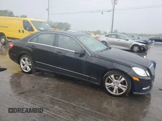 2013 Mercedes-Benz E 350 Luxury with VIN WDDHF8JB8DA691994, listed as a Copart auction lot 53941855 with 131,977 mi miles and Clean Title. Bid and sale history available at DreamBid. Image 4.