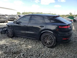 2023 Porsche Cayenne with VIN WP1BA2AY3PDA26700, listed as a Copart auction lot 72191734 with 3,492 mi miles and Salvage title. Bid and sale history available at DreamBid. Image 2.