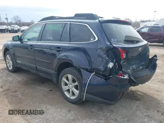 2012 Subaru Outback 2.5i Prem with VIN 4S4BRCCC8C3231183, listed as a IAAI auction lot 41902023 with 193,180 mi miles. Bid and sale history available at carsss.com. Image 3.
