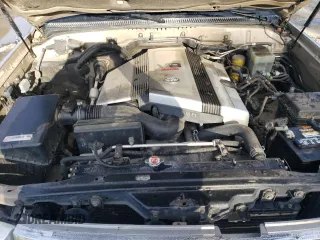 2005 Toyota Land Cruiser with VIN JTEHT05J252070540, listed as a Copart auction lot 87591475 with 291,840 mi miles and Salvage Title. Bid and sale history available at carsss.com. Image 12.