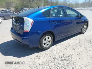 2010 Toyota Prius II with VIN JTDKN3DU9A1298360, listed as a IAAI auction lot 42169184 with 207,738 mi miles. Bid and sale history available at carsss.com. Image 4.