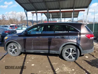 2016 Kia Sorento EX with VIN 5XYPHDA12GG020664, listed as a IAAI auction lot 41476594 with 111,892 mi miles and . Bid and sale history available at DreamBid. Image 15.