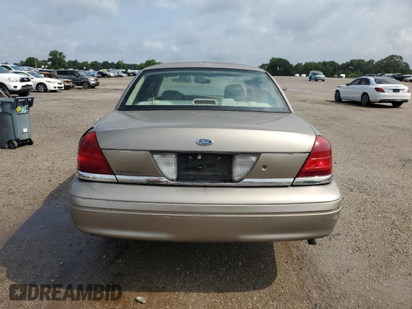 2008 Ford Police Interceptor z VIN 2FAFP71V68X100793, wystawiony jako Copart lot #57311555 z przebiegiem Nie podano mil oraz Szkoda całkowita • Salvage title. Historia ofert i sprzedaży dostępna na DreamBid. Obrazek 6.